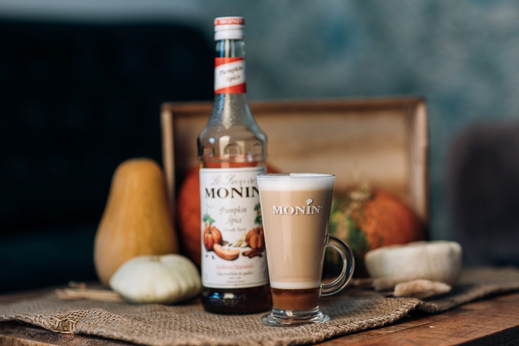 Monin jesenski latte